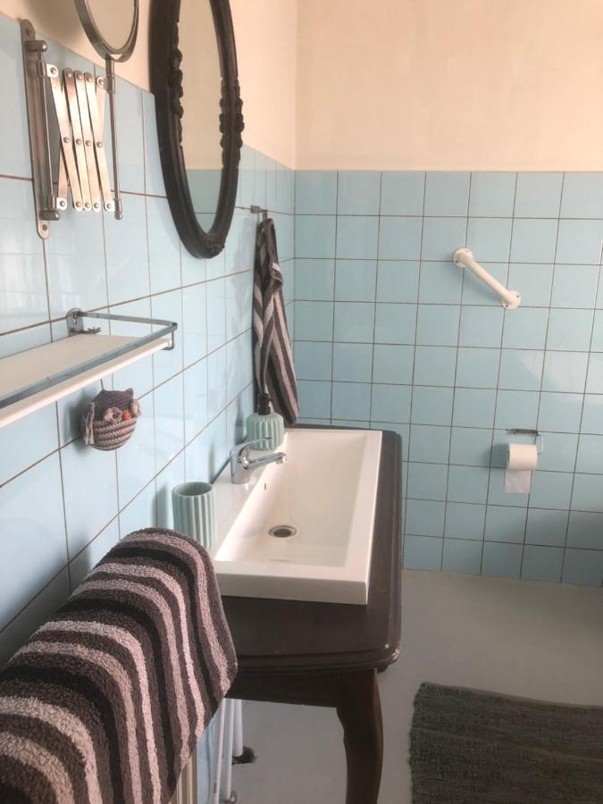 Apartmán Retro Bolig - Fyldt Med Hygge! Ingen Luksus Kolind Exteriér fotografie