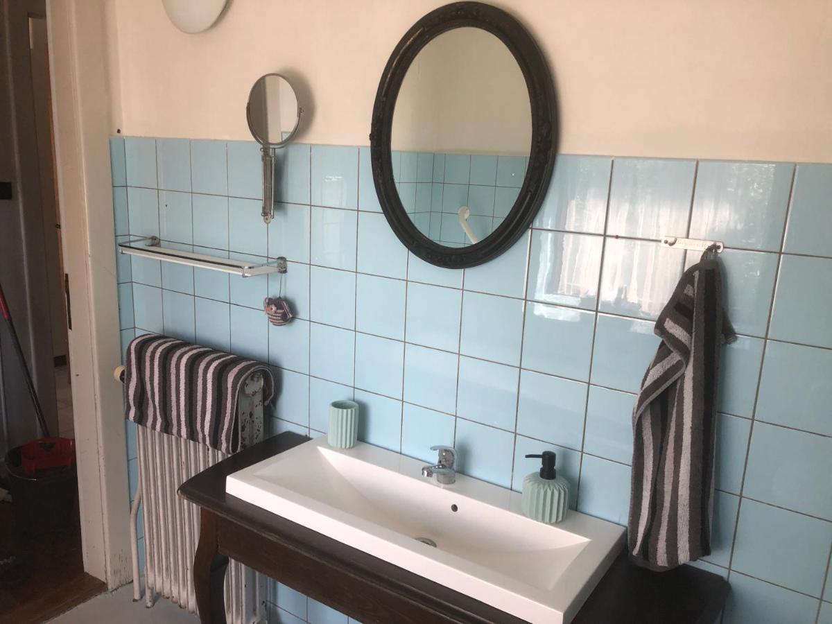 Apartmán Retro Bolig - Fyldt Med Hygge! Ingen Luksus Kolind Exteriér fotografie